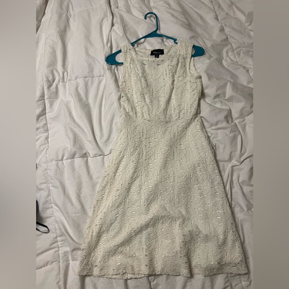 Women’s dress